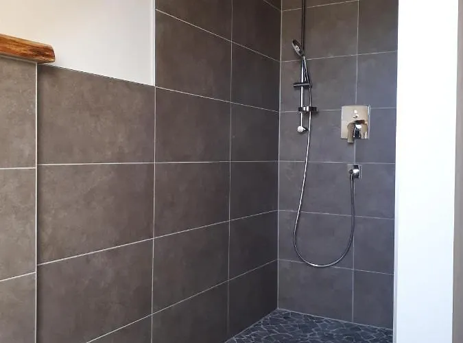 Appartement Geyer - Neu! Mit Fasssauna - Altmuehltal